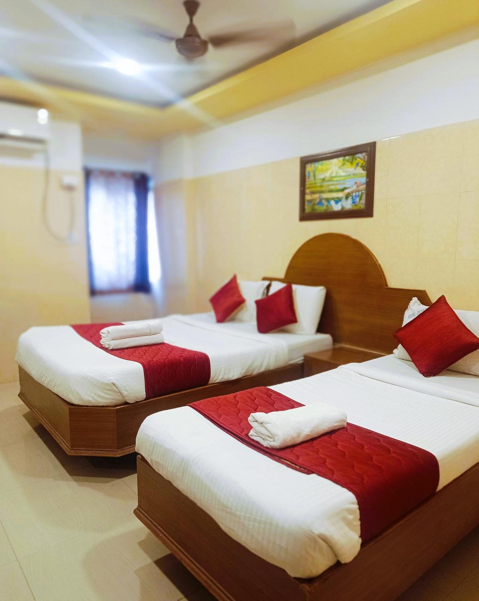 Hotel Jeyam Kânyâkumârî Extérieur photo