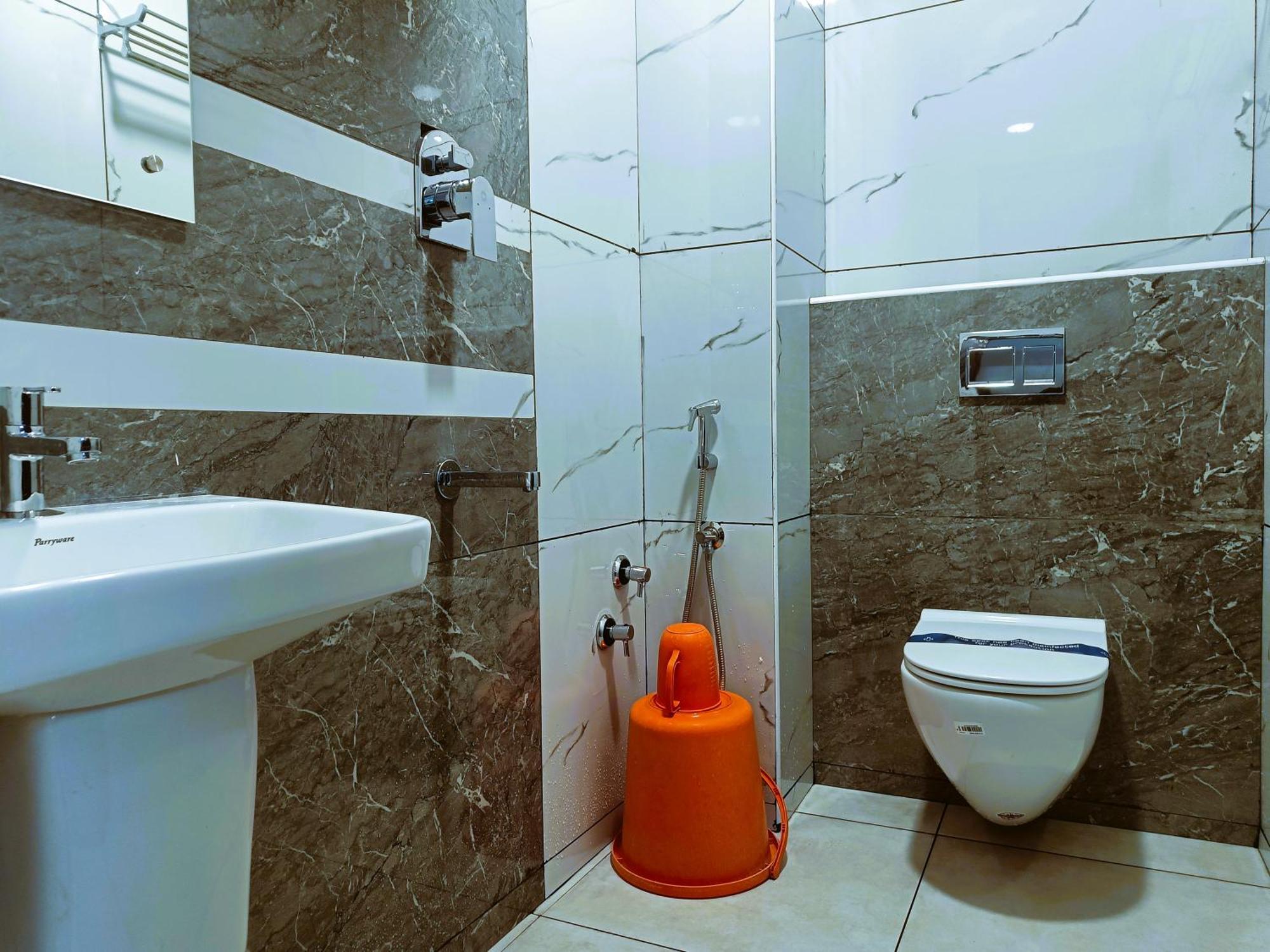 Hotel Jeyam Kânyâkumârî Extérieur photo