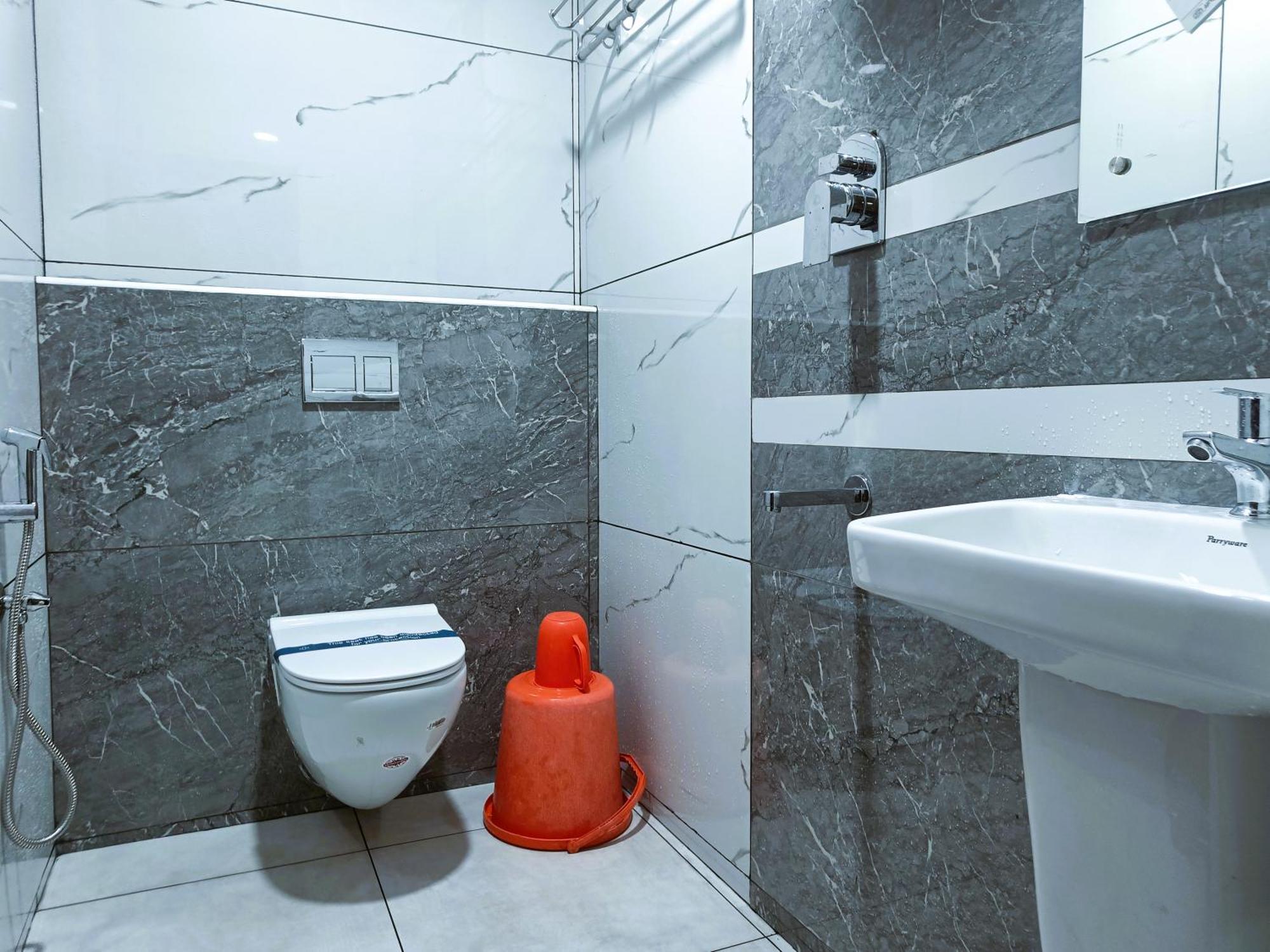 Hotel Jeyam Kânyâkumârî Extérieur photo