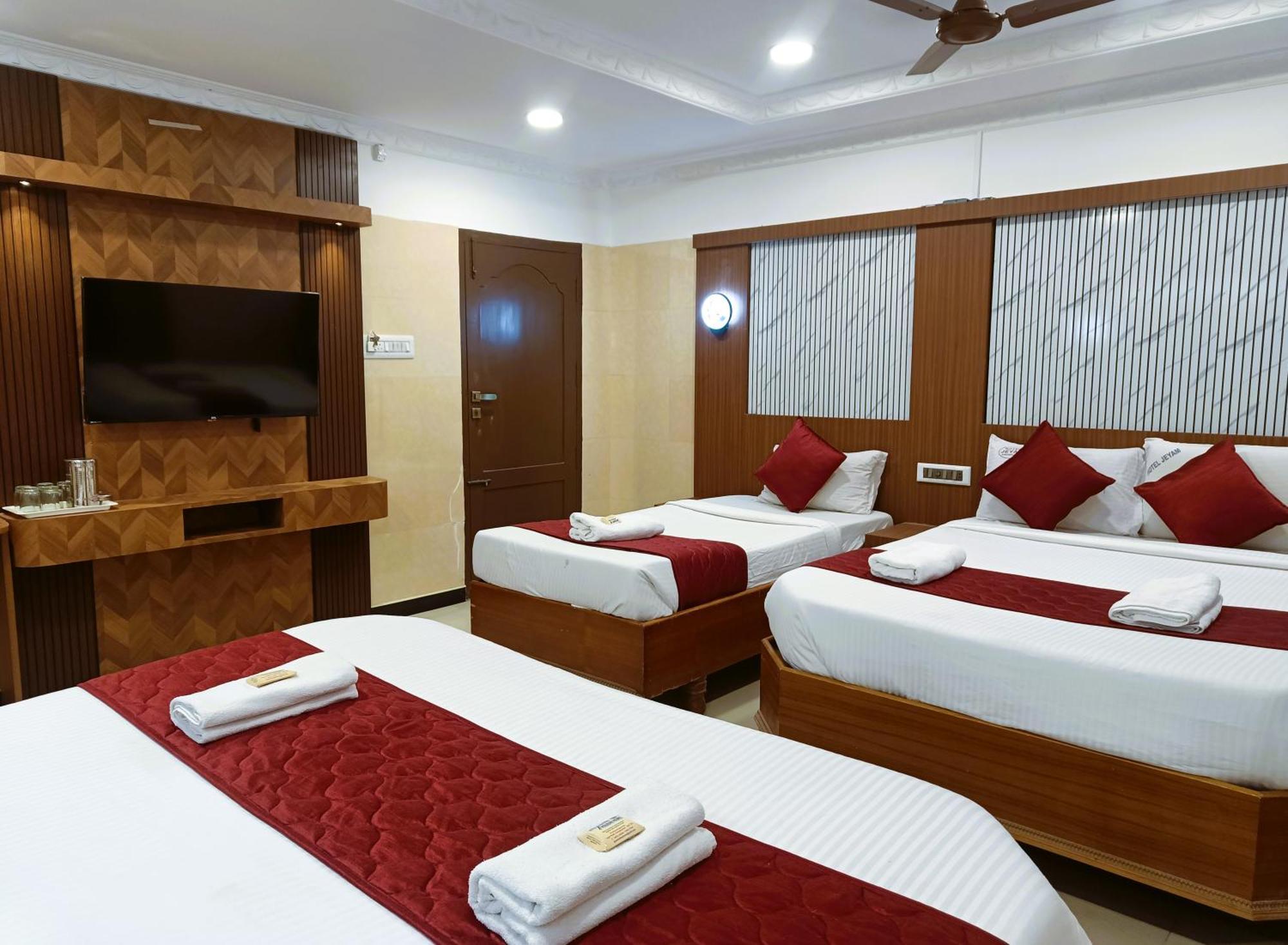 Hotel Jeyam Kânyâkumârî Extérieur photo