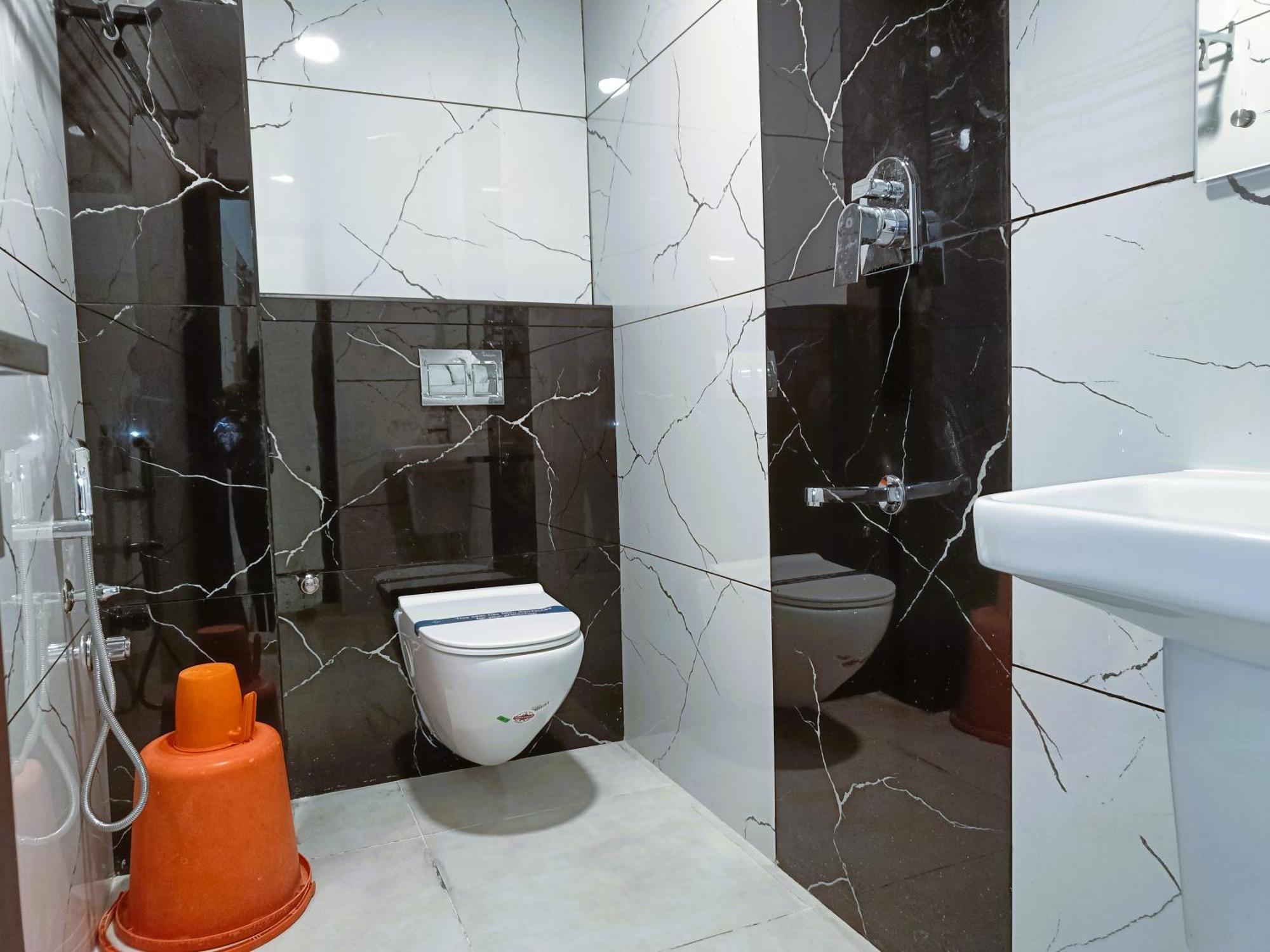 Hotel Jeyam Kânyâkumârî Extérieur photo